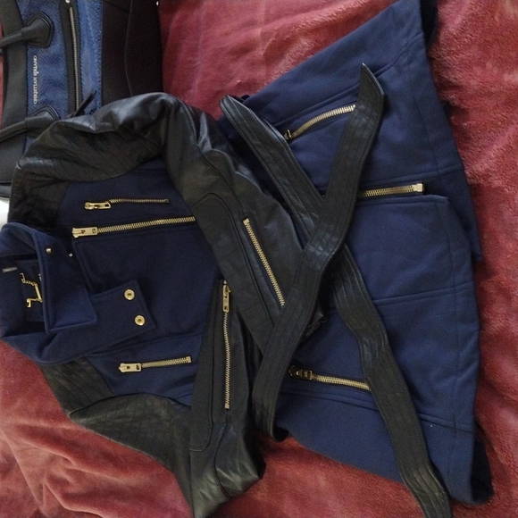 Jacket and Purse. - Picture 1 of 6